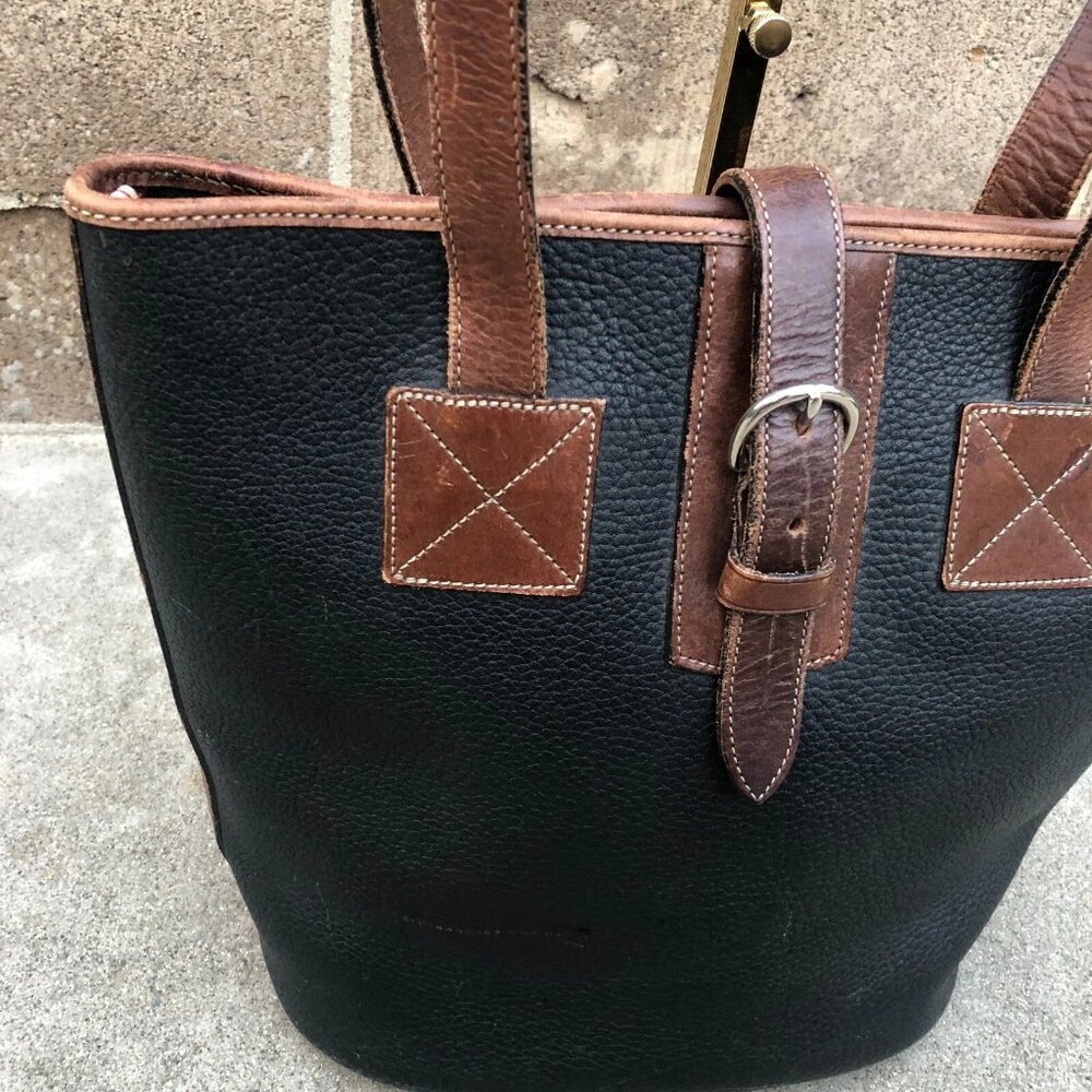 Vintage DOONEY & BOURKE Leather Tote Bag Purse Shoulder Leather Black Buckle - Picture 4 of 15